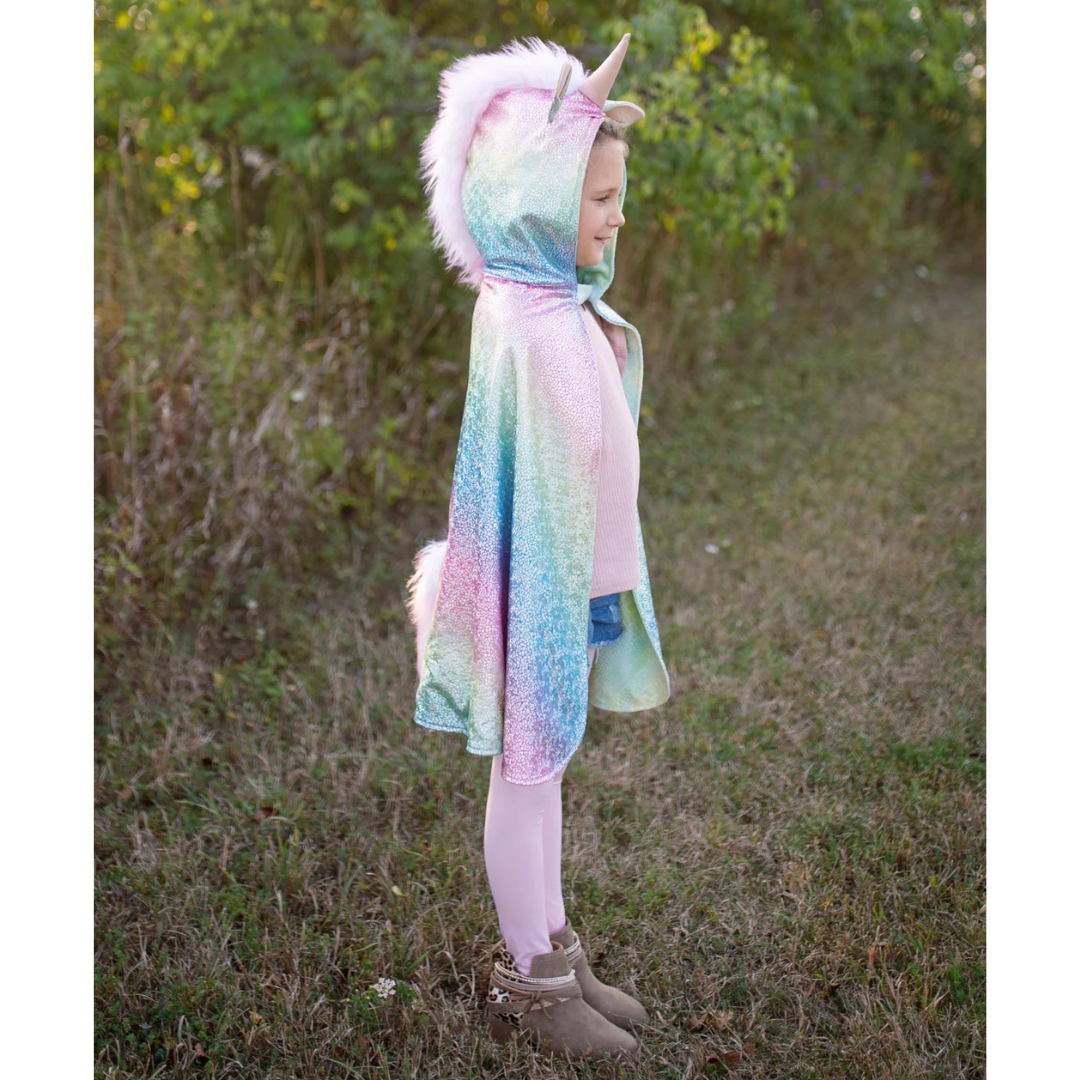 Capa reversible de unicornio y dragón arcoíris