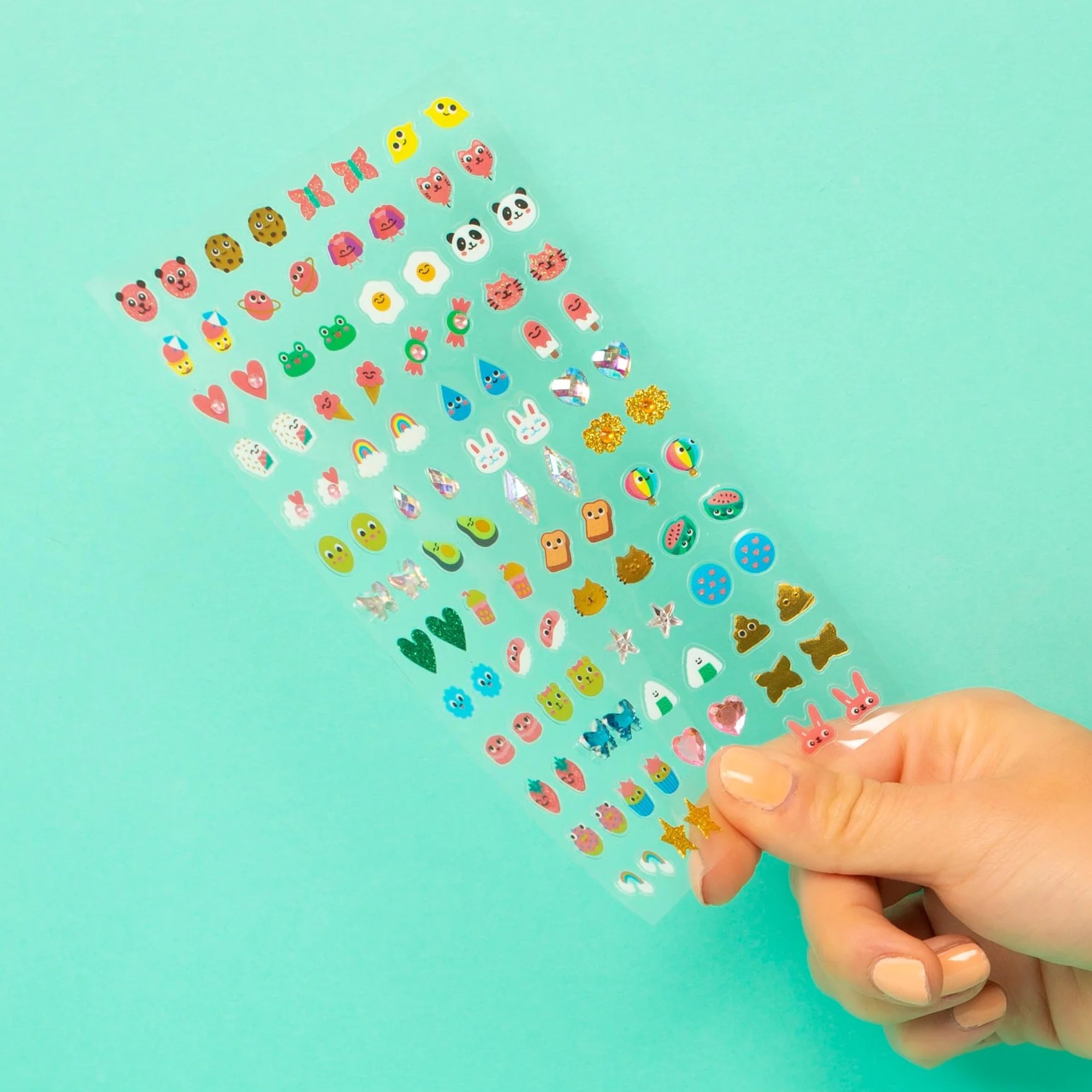 Pegatinas para las orejas OMY · Kawaii