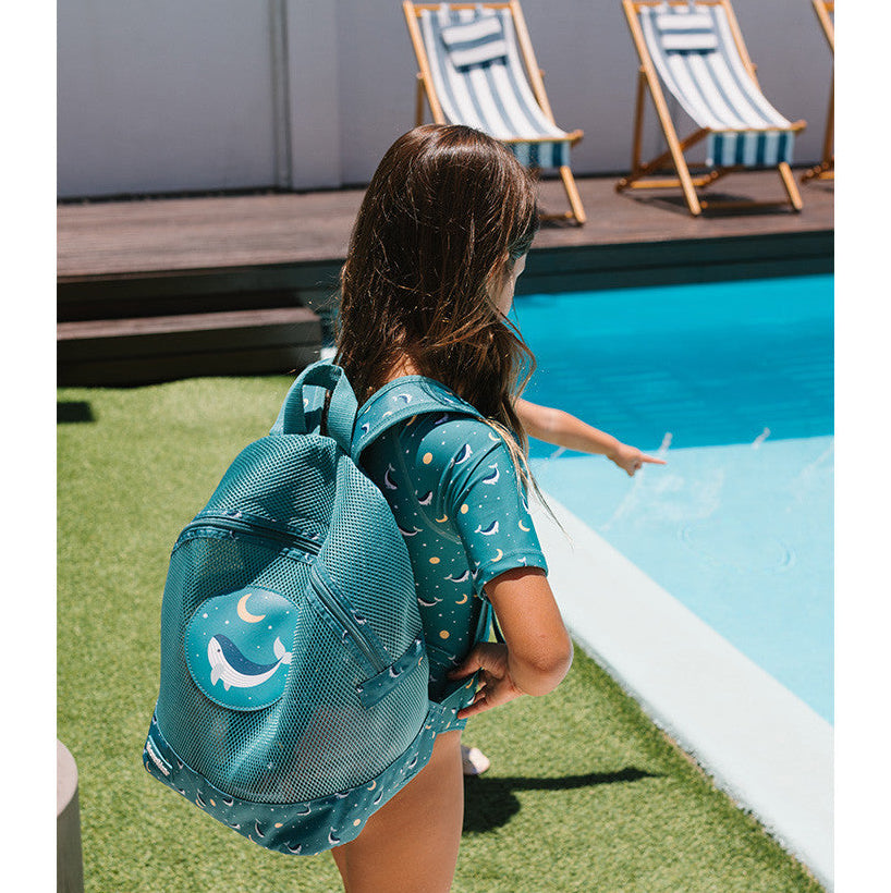 Mochila infantil antiarena · whale teal