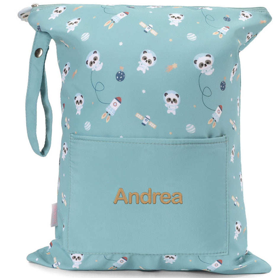 Bolsa impermeable personalizable · pandas in space