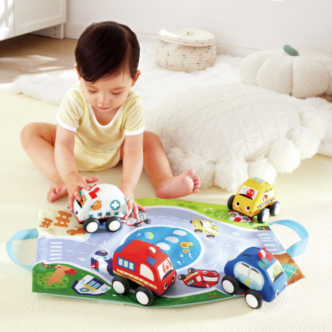 Set de coches de peluche y carretera