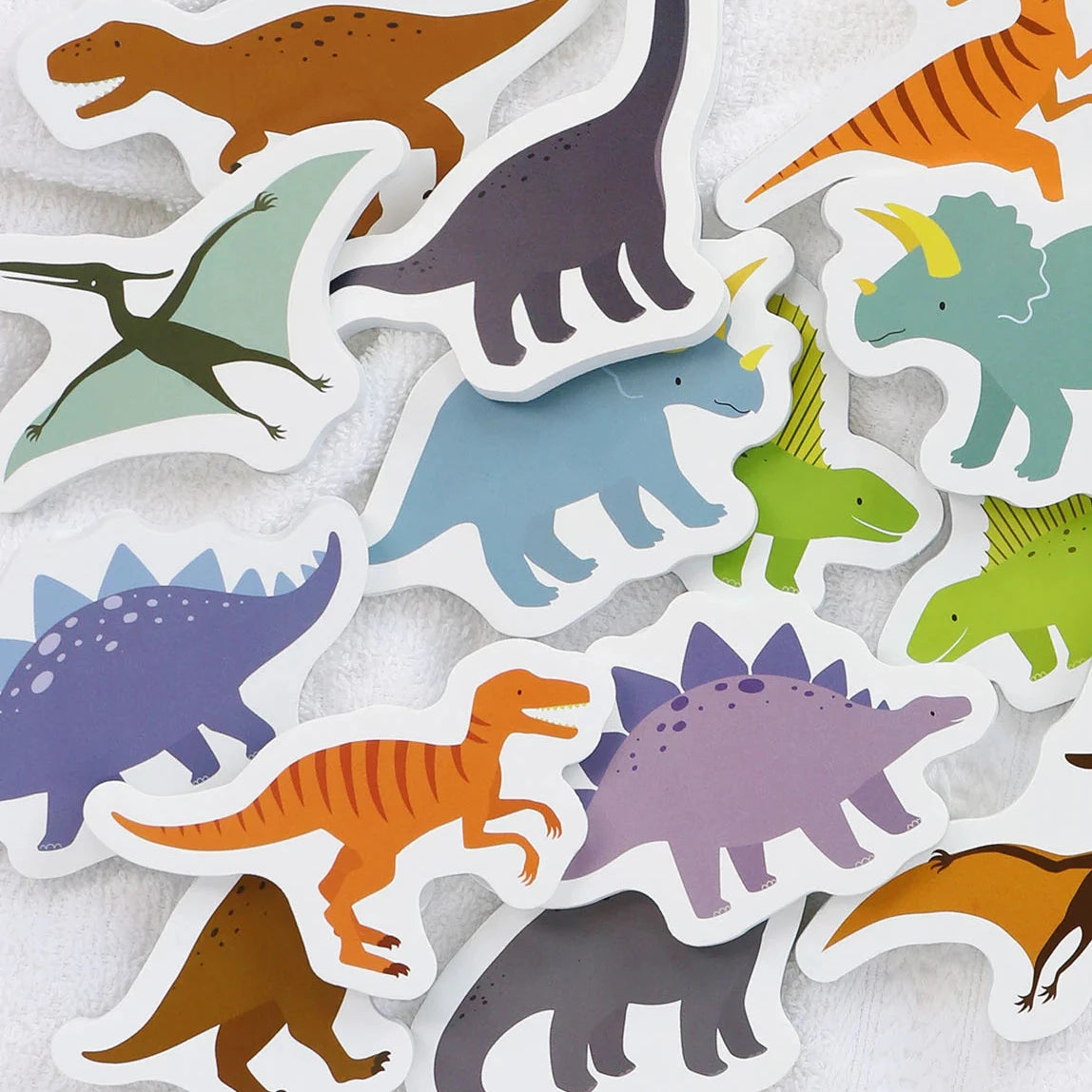 Juguete foam para la bañera · dinosaurios