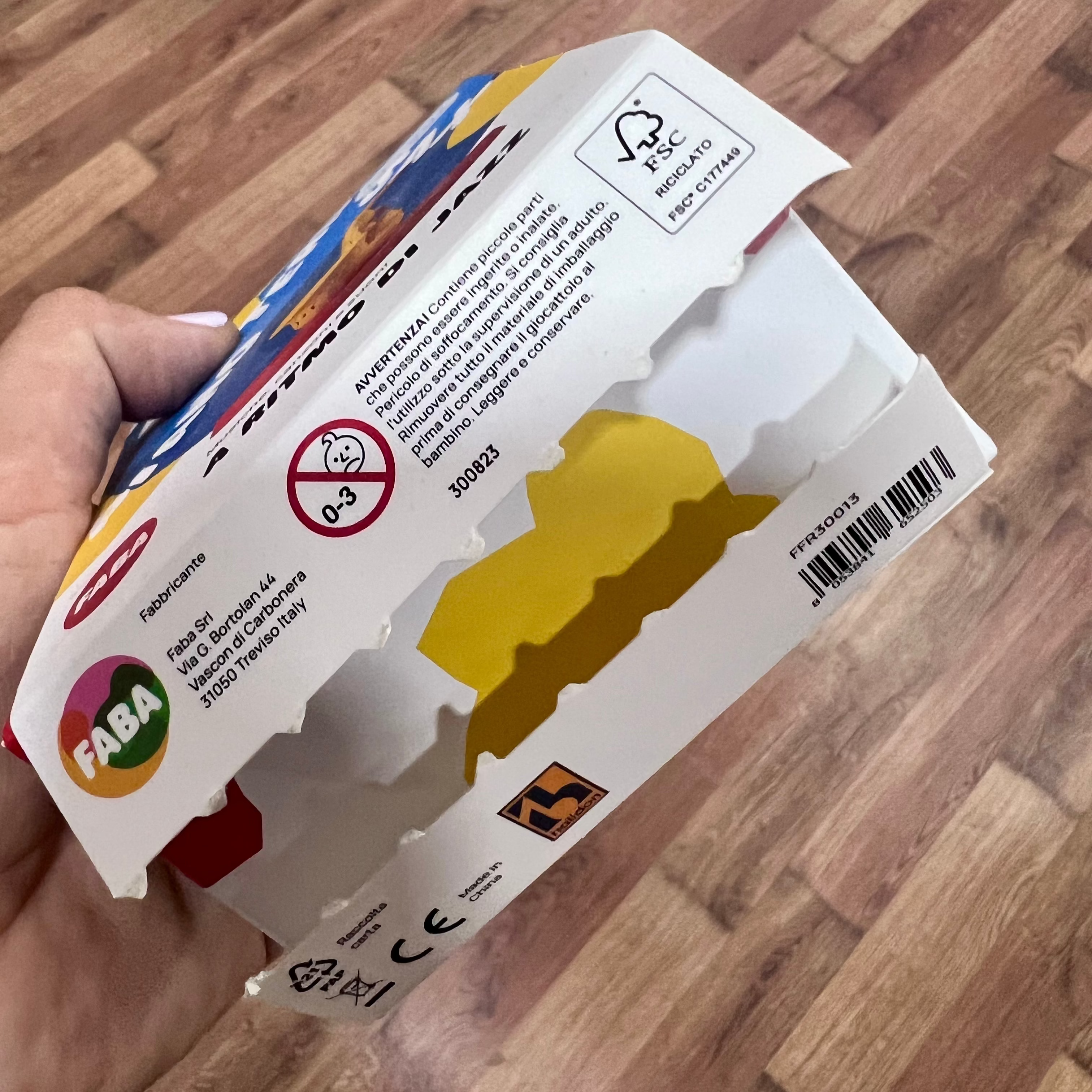 ¡CAJA DAÑADA! FABA personaje sonoro · A ritmo di jazz