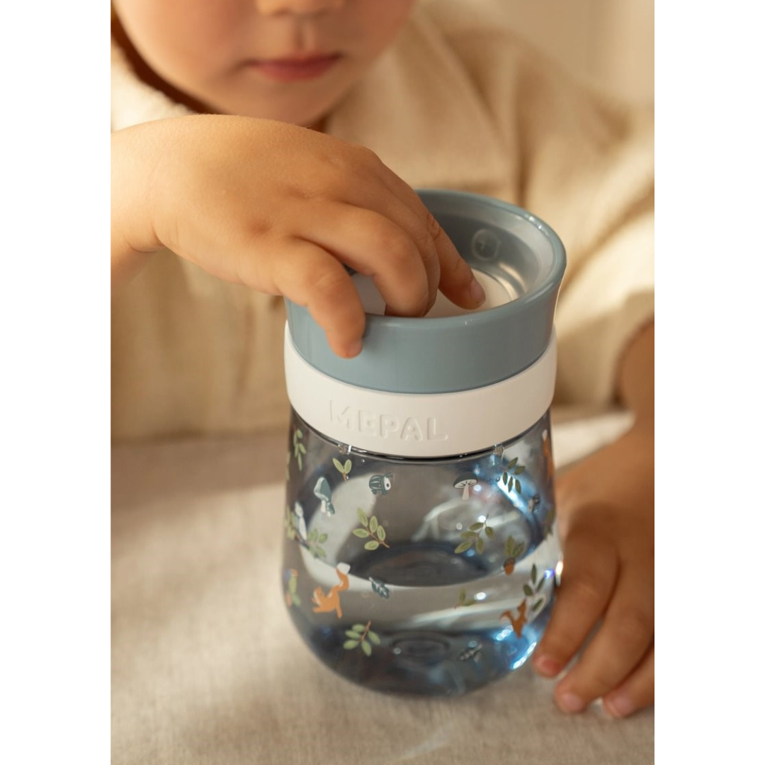 Vaso antiderrames 360º mio 300ml. · forest friends