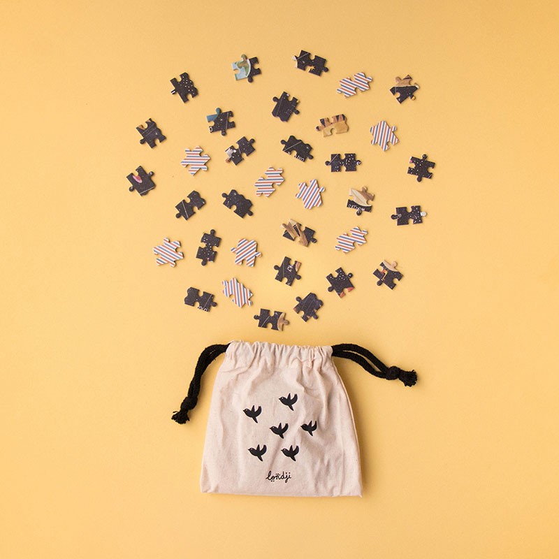 Puzzle pocket: discover the planets