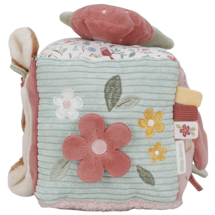 Cubo blandito de Actividades · Fairy Garden
