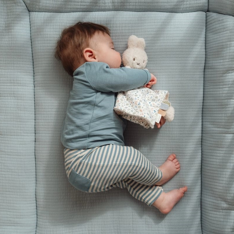 Doudou LITTLE DUTCH Miffy · lucky leaves