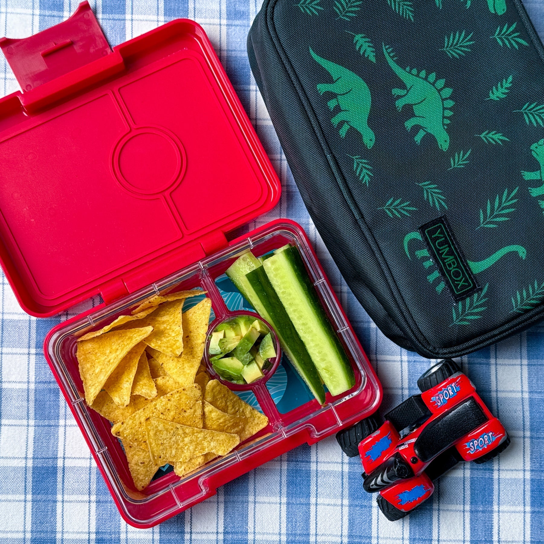 Yumbox SNACK · shark rojo