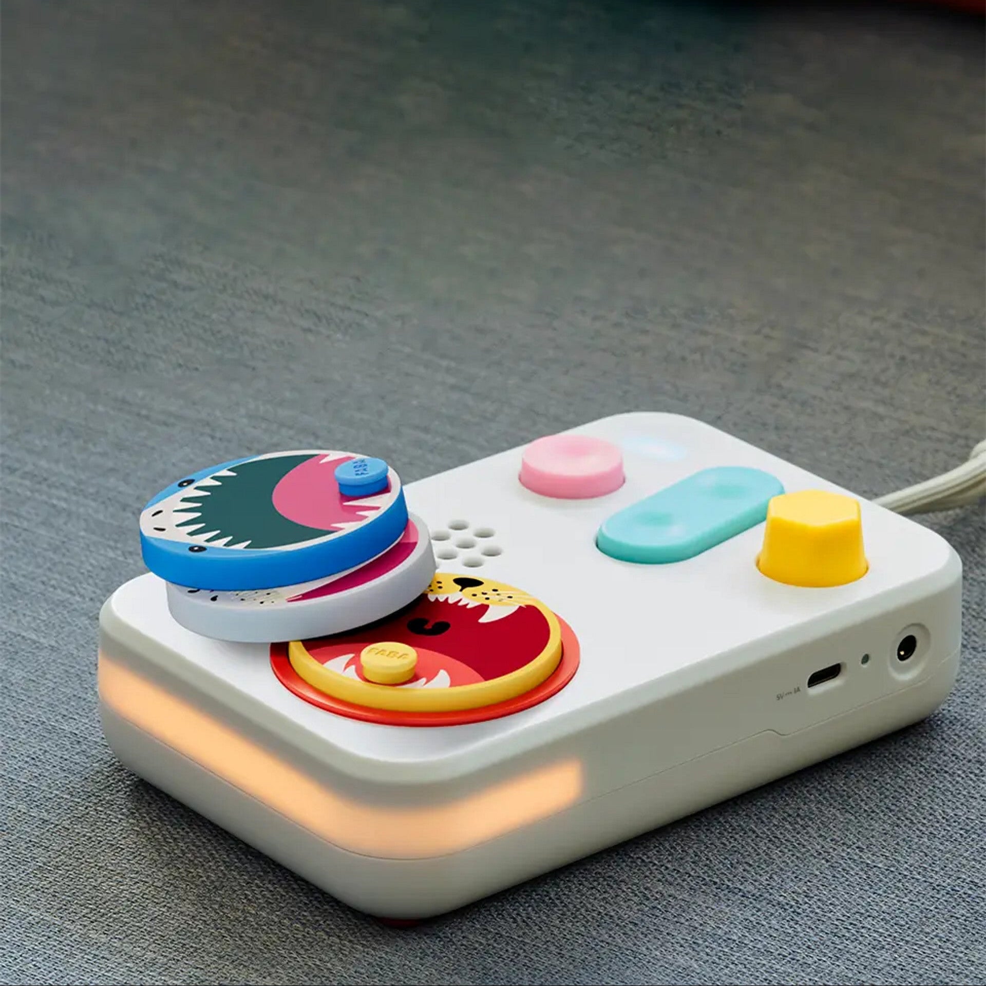 FABA 3 discos sonoros · explorando el planeta: los animales