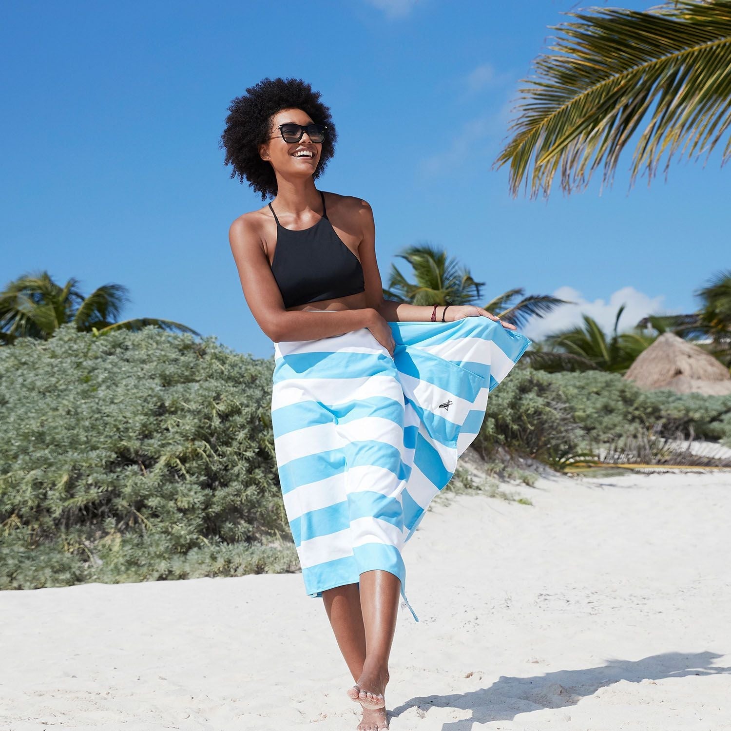 Toalla Playa Microfibra DOCK & BAY · Cabana Azul Pastel L/XL - La Chata Merengüela