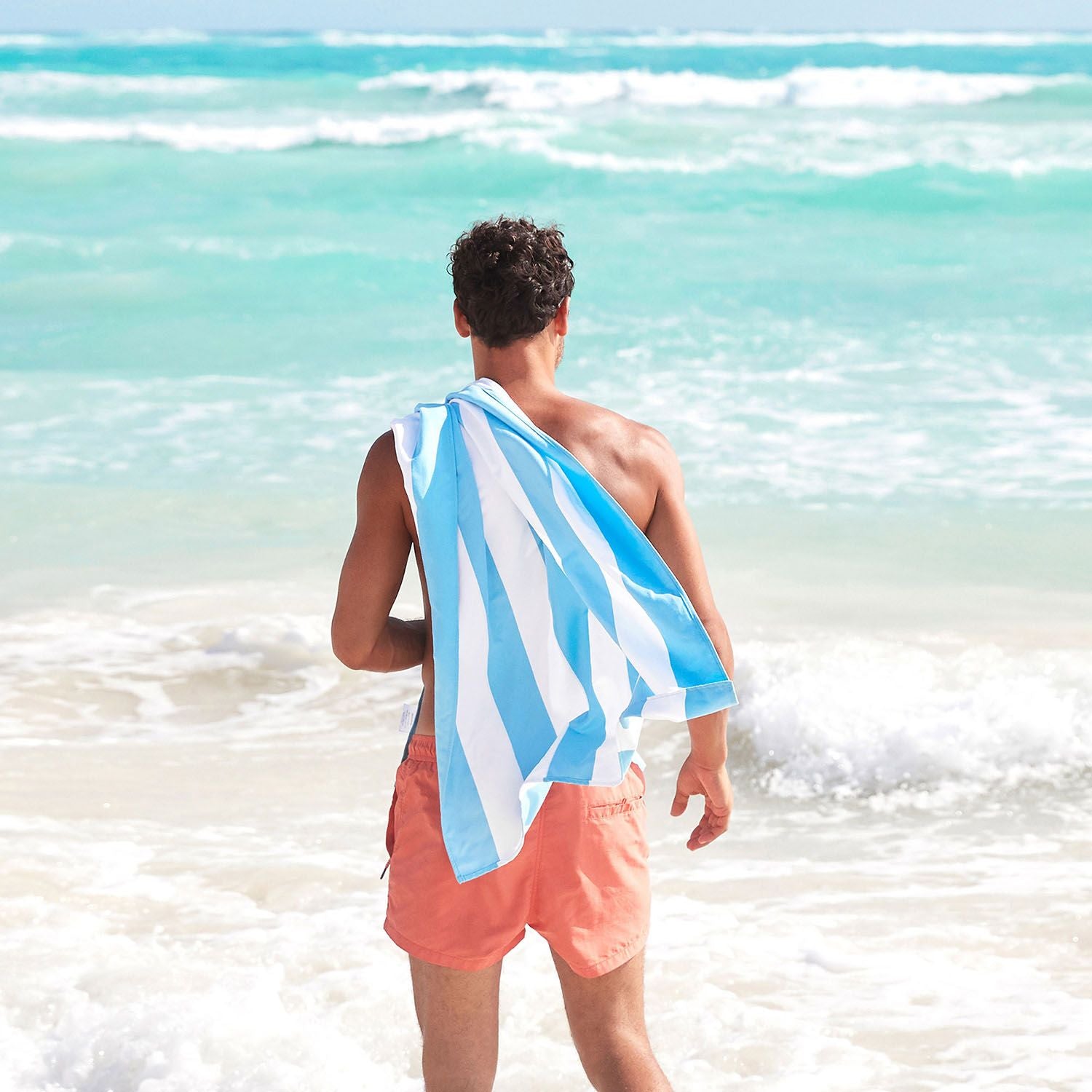 Toalla Playa Microfibra DOCK & BAY · Cabana Azul Pastel L/XL - La Chata Merengüela