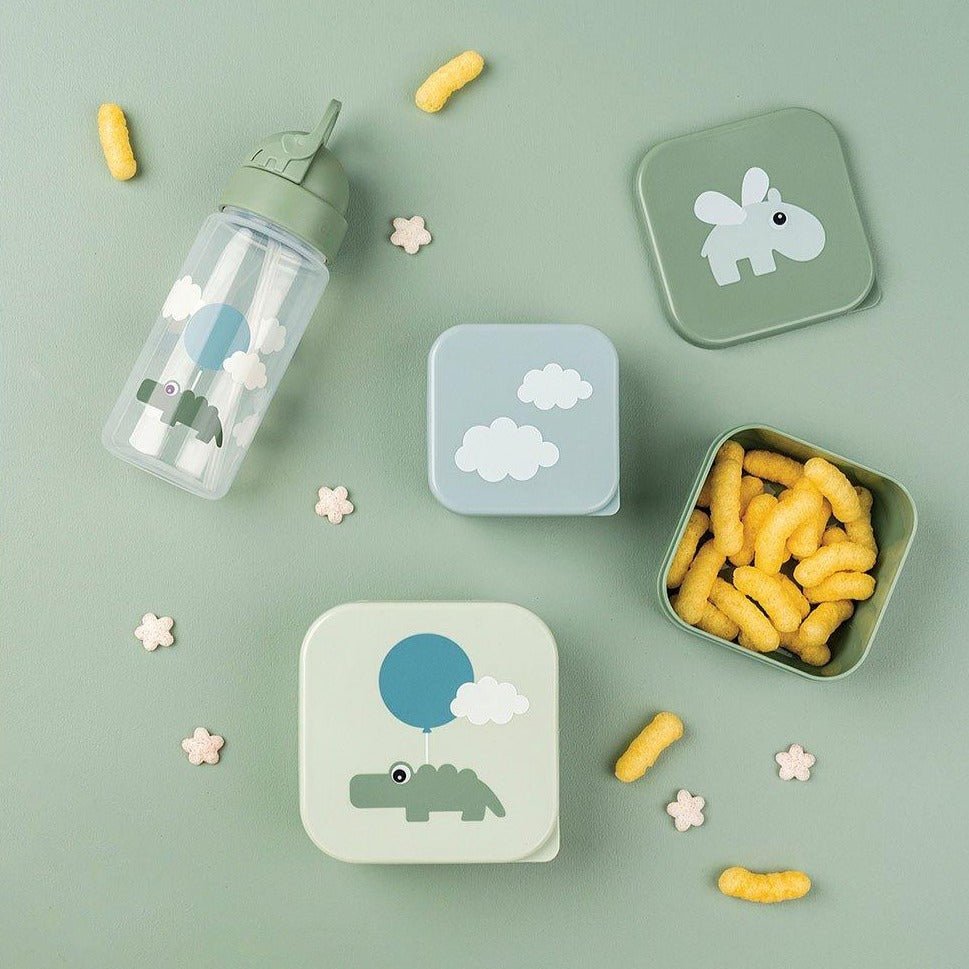 3 Cajas Almuerzo Done by Deer · Happy clouds green - La Chata Merengüela