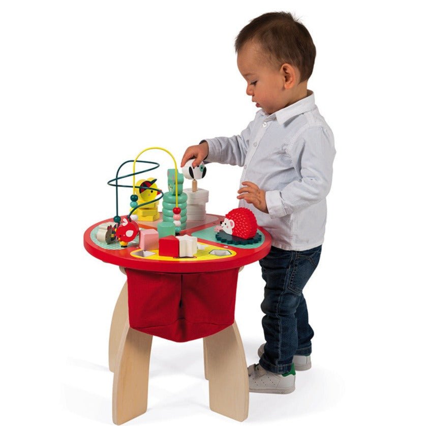 Mesa de actividades · Baby Forest - La Chata Merengüela