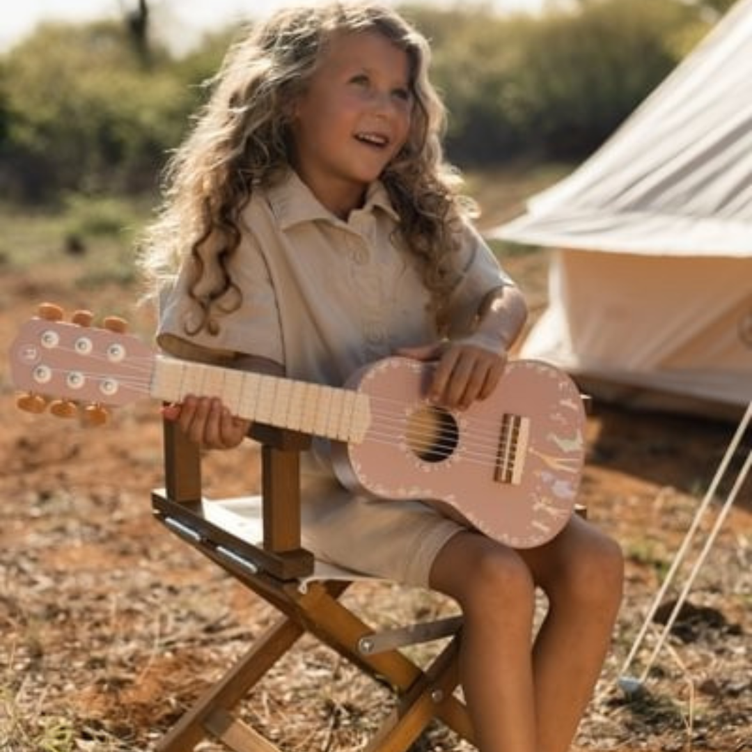 Guitarra de madera LITTLE DUTCH
