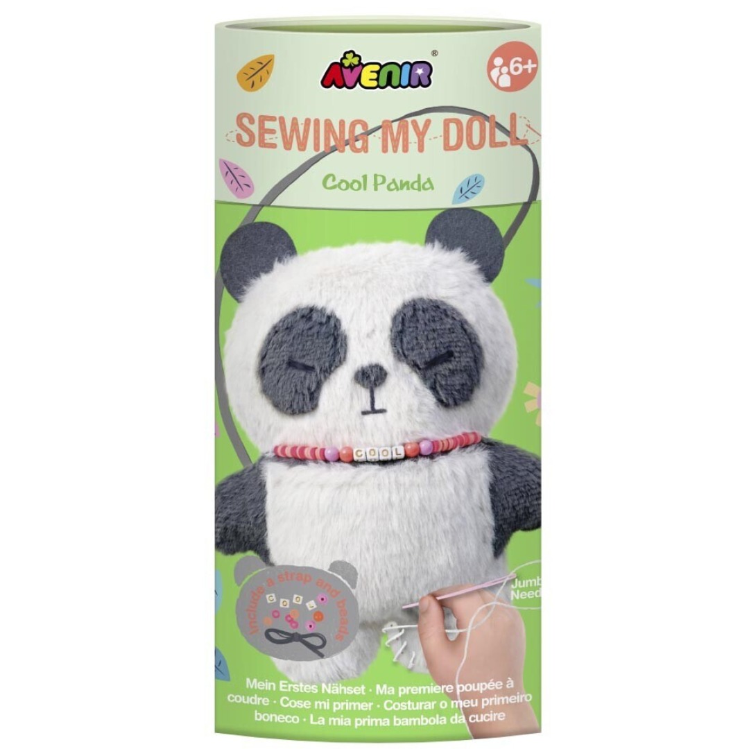 Cosiendo mi peluche de panda