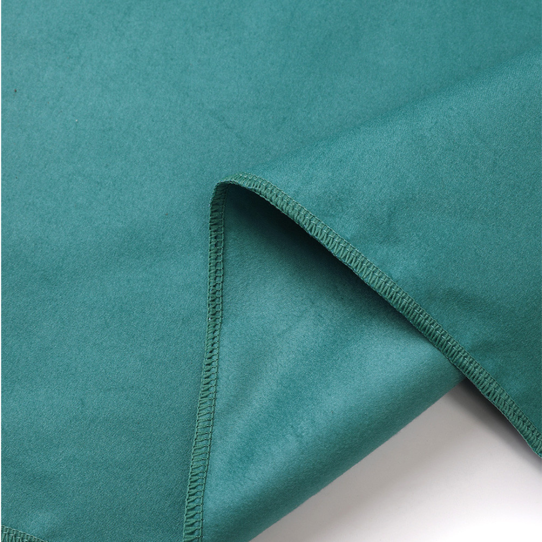 Toalla de playa microfibra MONNËKA · whale teal