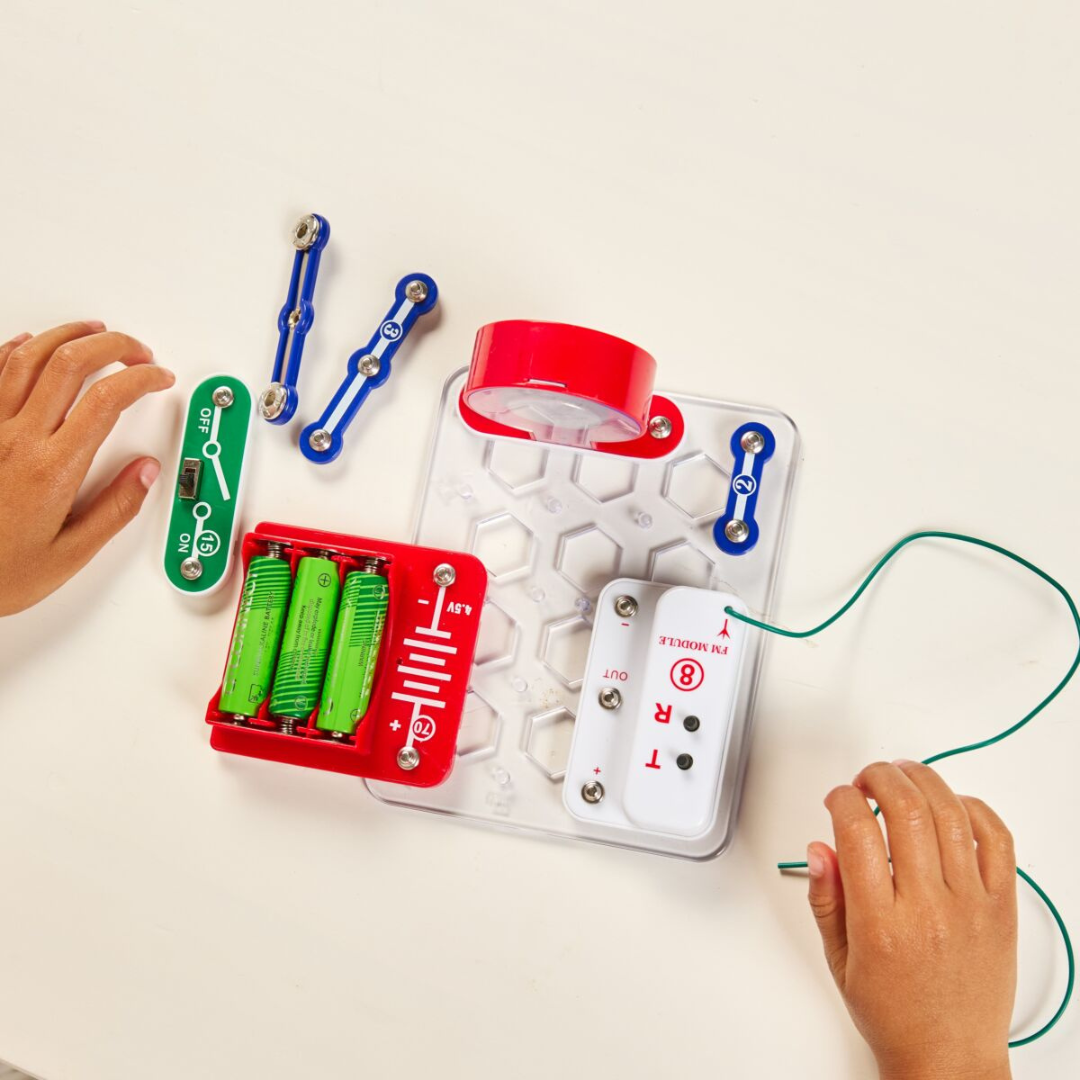 ELECTROFUN: crea tu propia radio