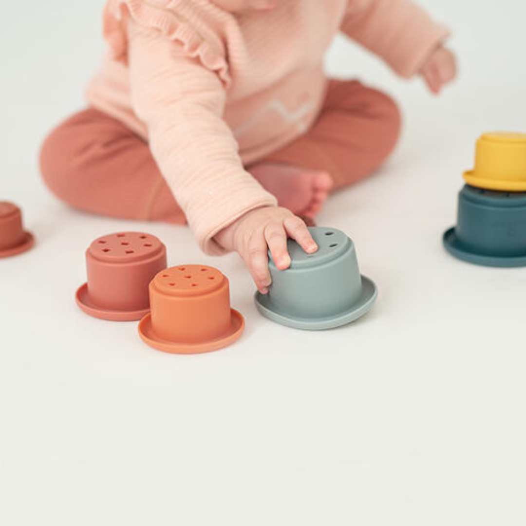 Cubos apilables de silicona