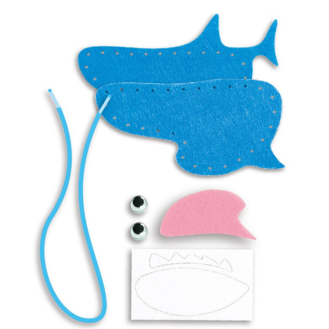 Crea y enhebra tus amuletos de animales marinos