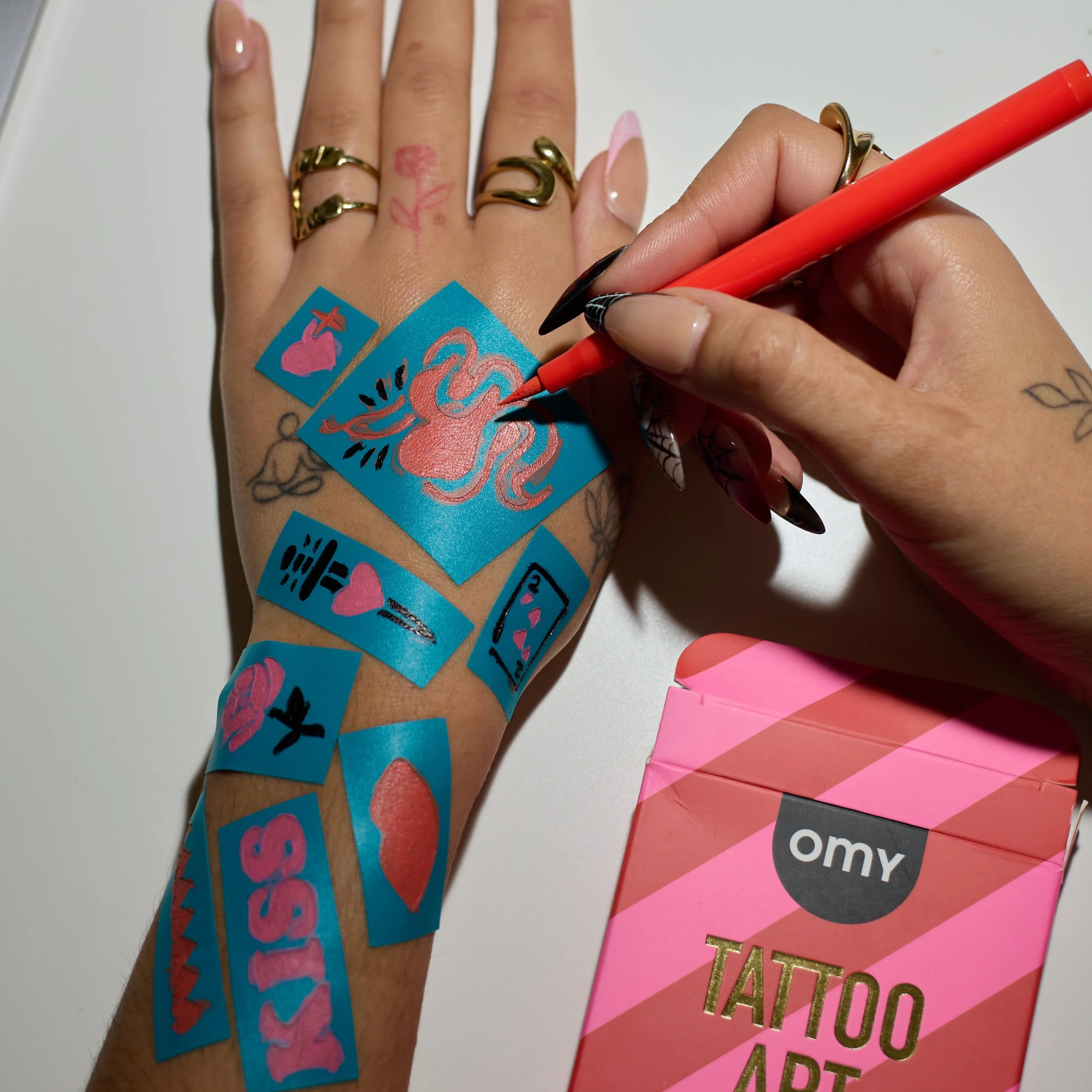 Rotuladores tattoos OMY · I love you