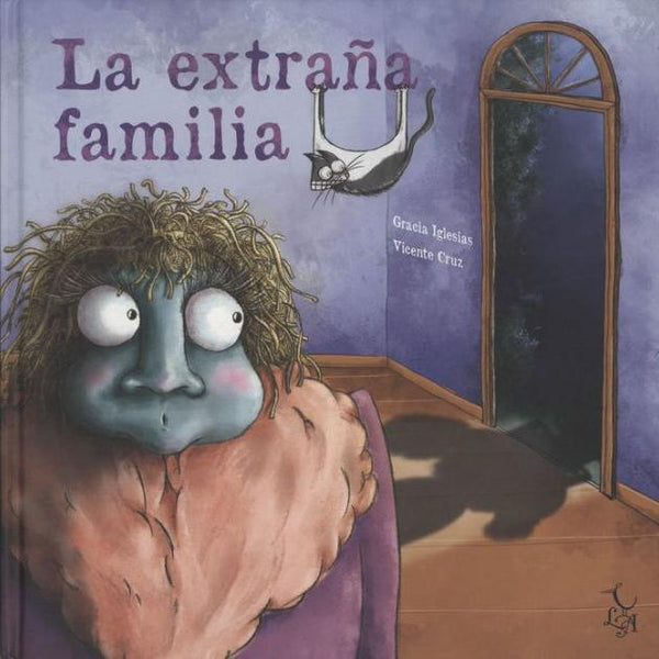 La extraña familia