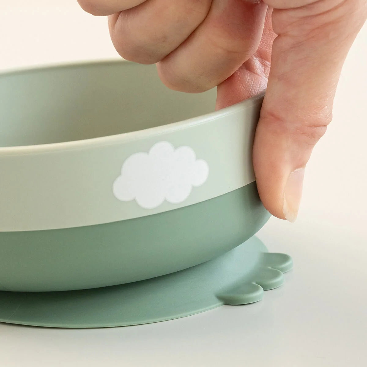 Vajilla con ventosa DONEBYDEER · happy cloud verde