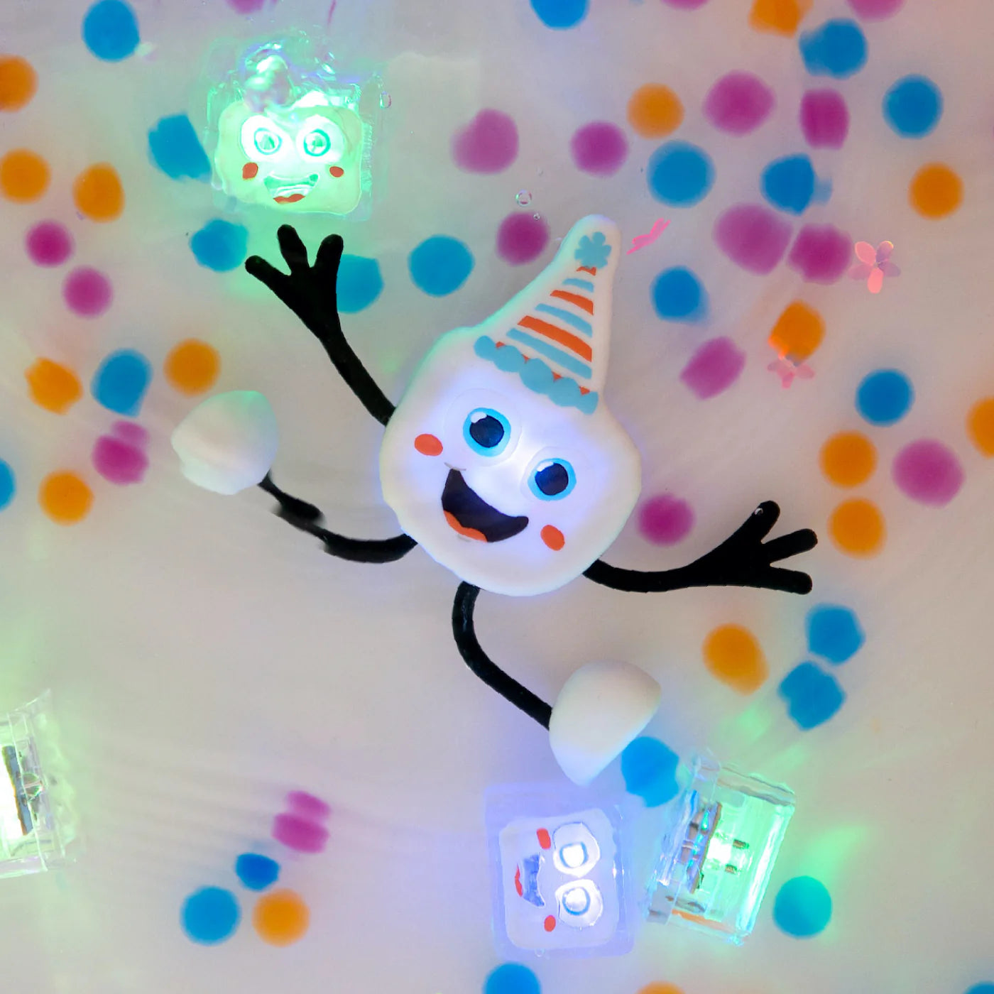 Personaje con 2 cubos de luz GLOPALS · PARTY multicolor