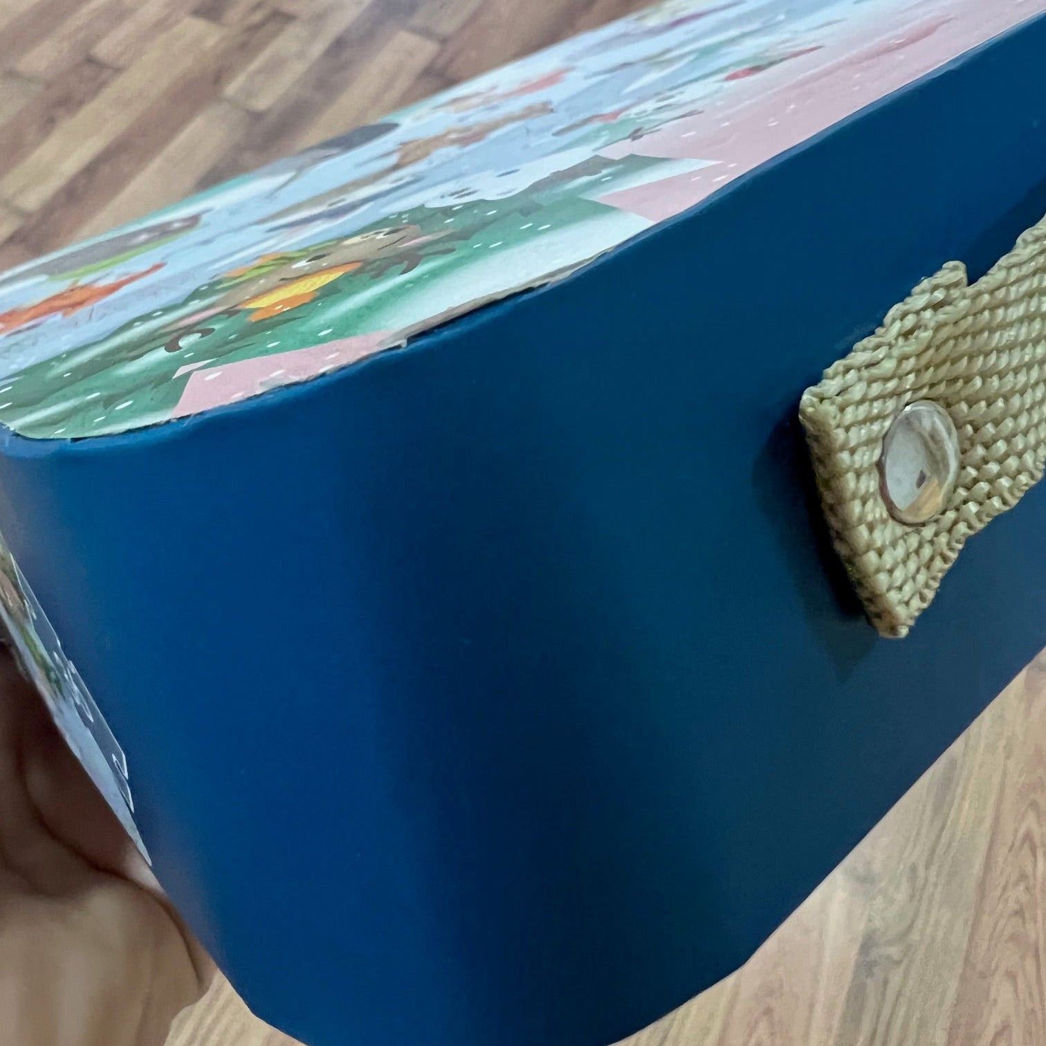 ¡CAJA DAÑADA! Puzzle fiesta en la nieve: 36 piezas