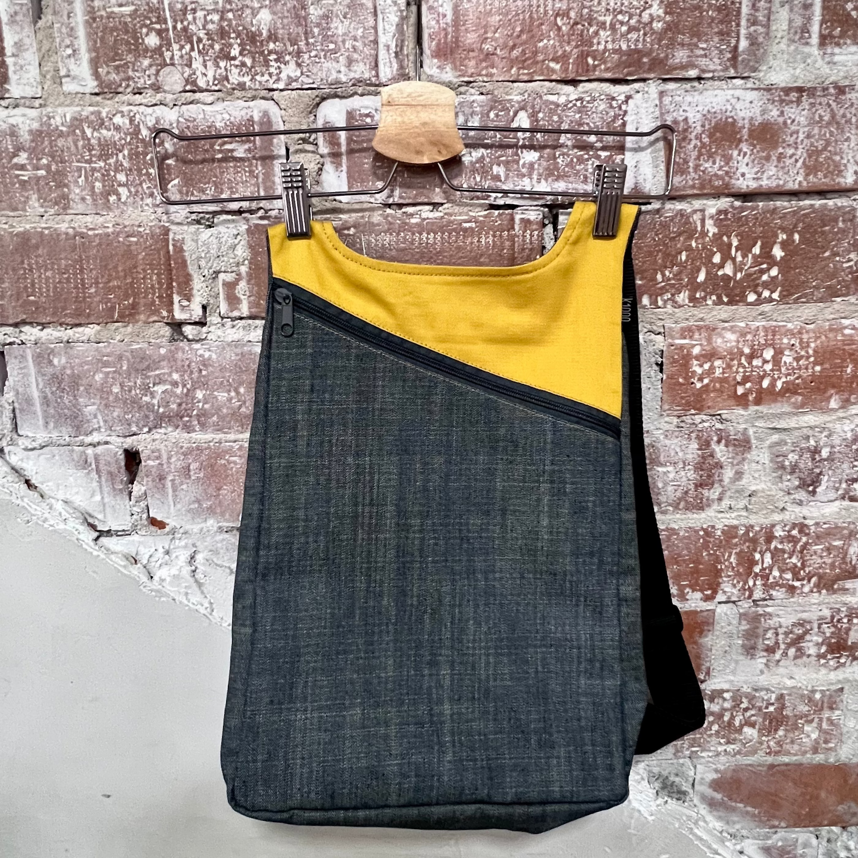 Mochila K1000 CDN amarilla/azul