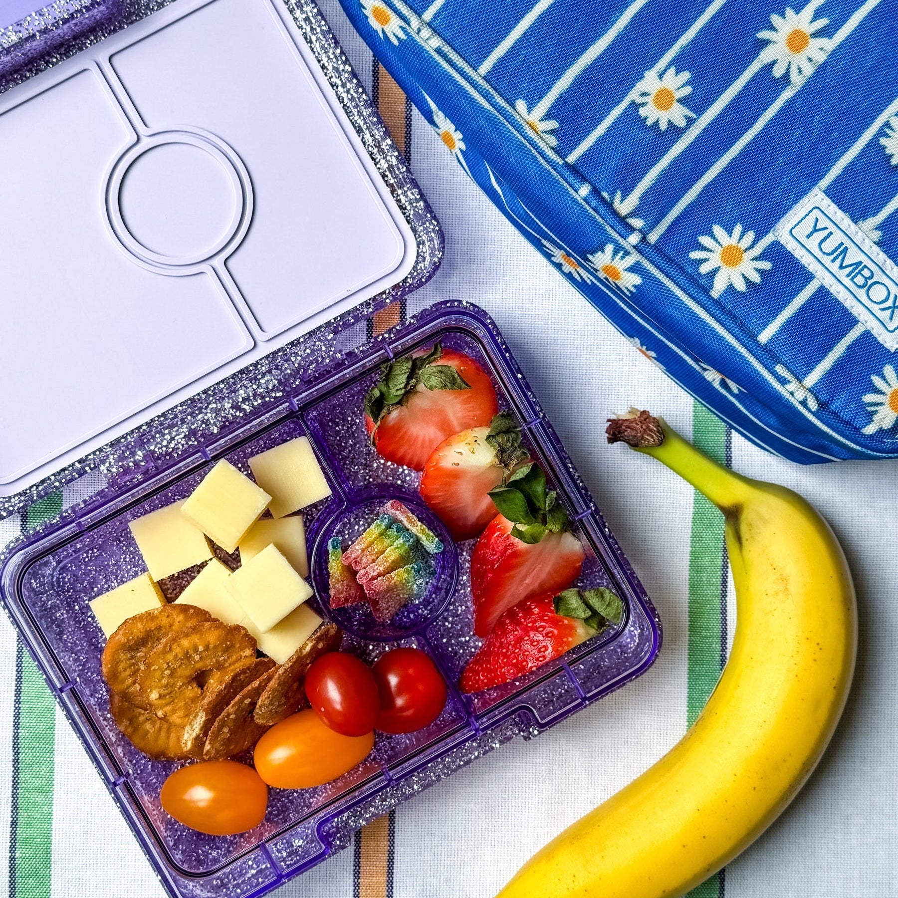 Yumbox SNACK · glitter purple