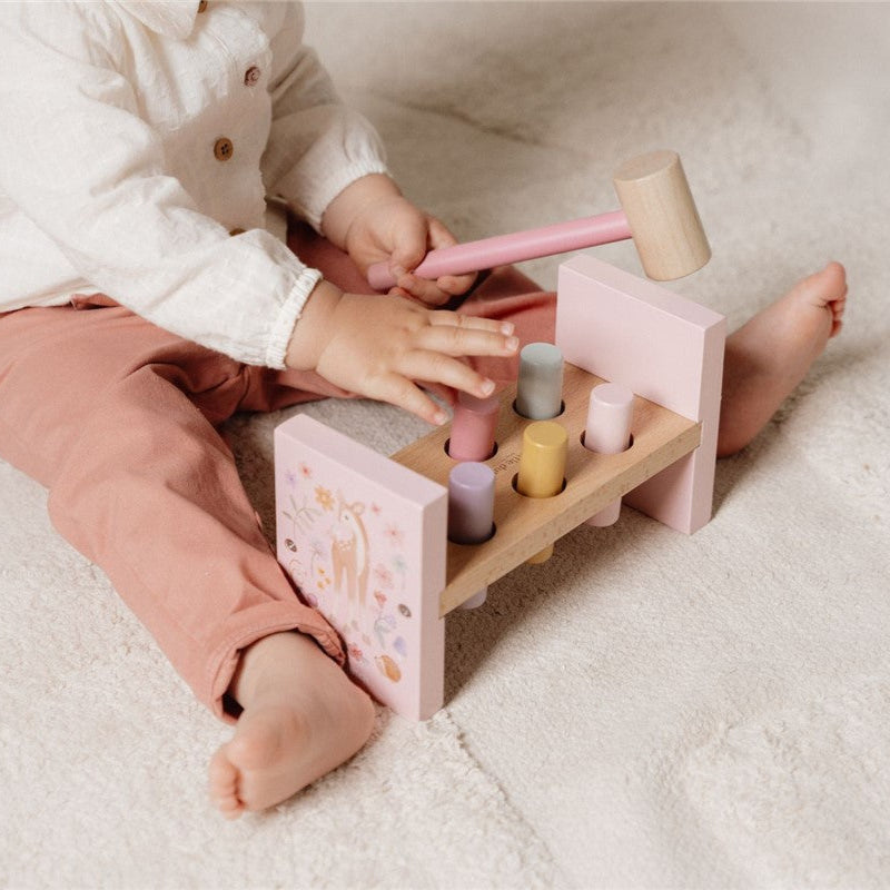 Banco de Golpeo con Bolas · Fairy Garden