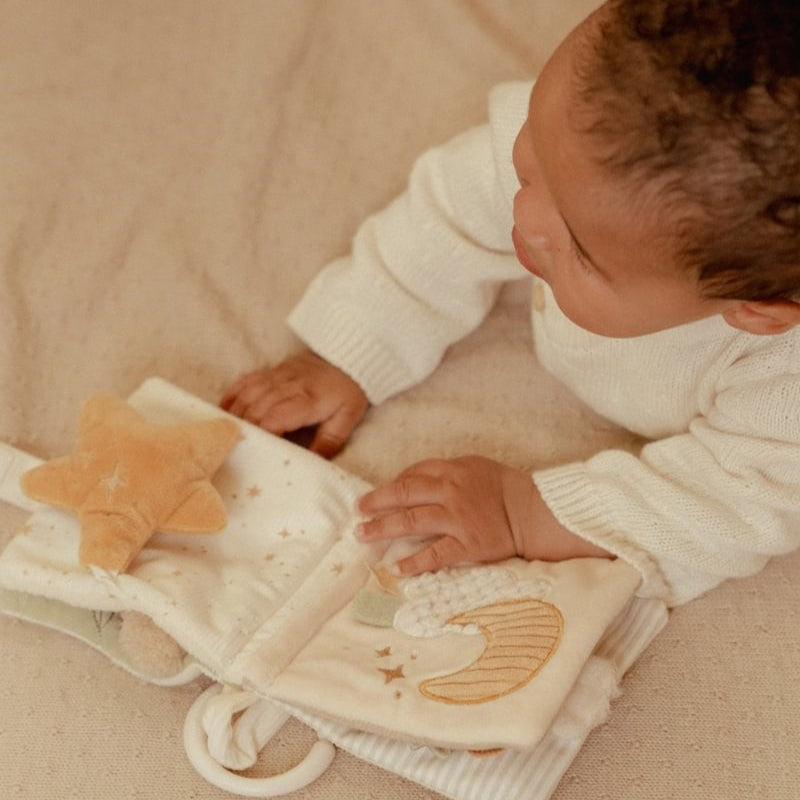 Libro blandito con anilla LITTLE DUTCH · newborn natural