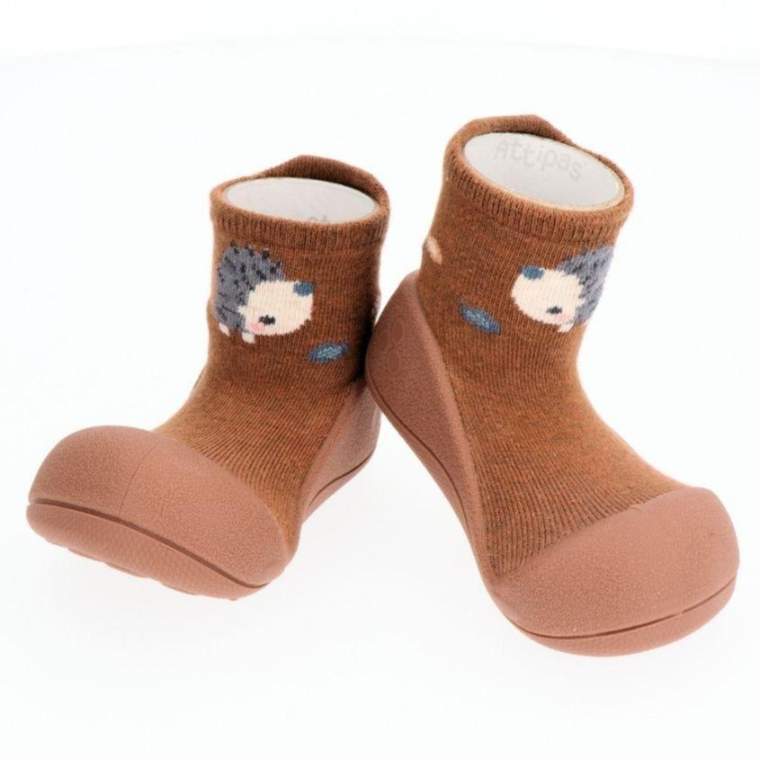 Zapatos ATTIPAS · woodland brown hedgehog