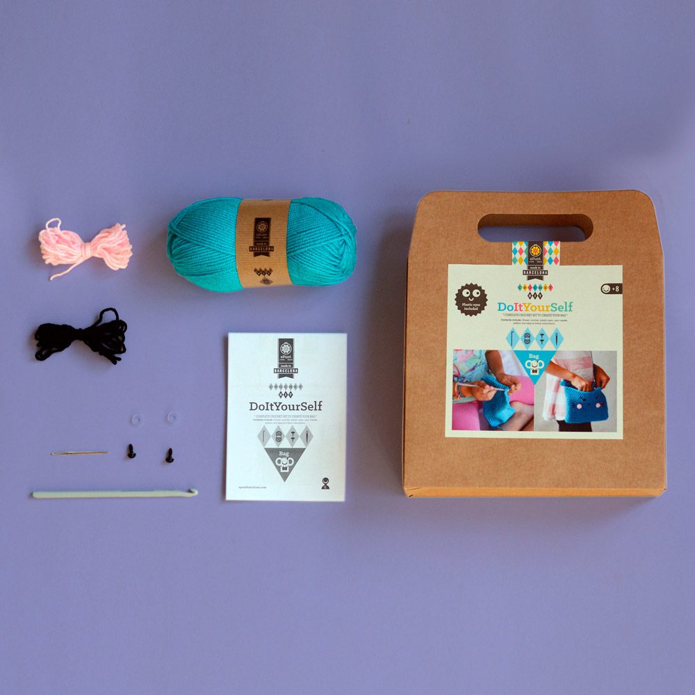 Kit crea tu bolso en crochet · conejo azul - La Chata Merengüela