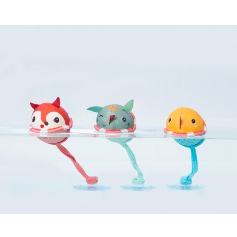 Pelotas para el baño con Ventosa · Joe, Alice y Gallinita - La Chata Merengüela