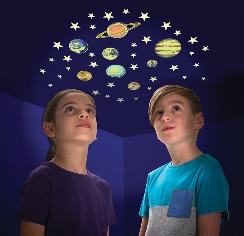 Planetas y estrellas ¡fluorescentes! - La Chata Merengüela